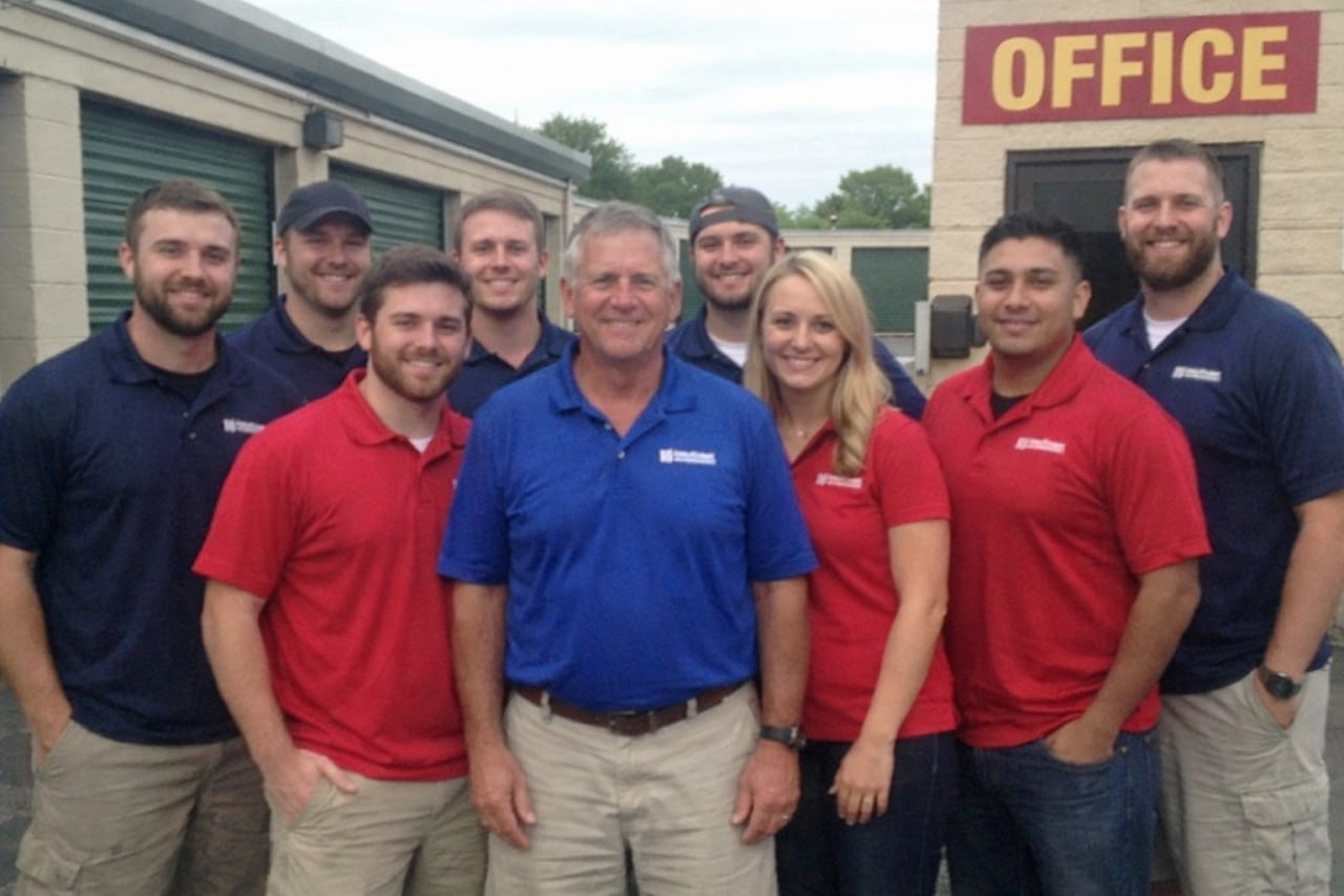 Water damage restoration professionals in Kettering, OH